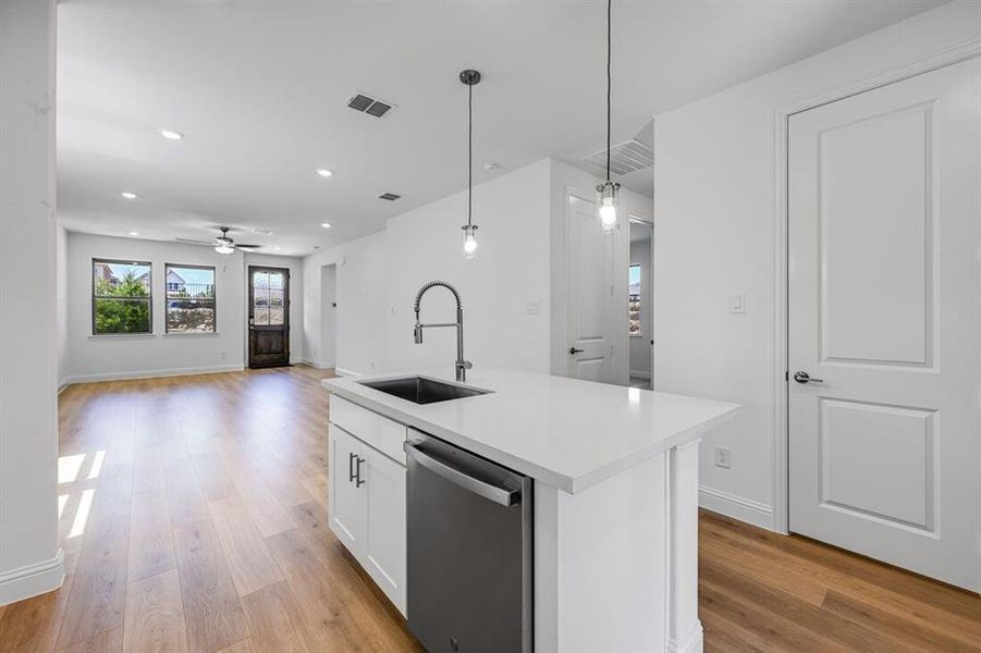 1133 Wheatgrass Mews ~ Ready Now 1133 Wheatgrass Mews ~ Ready Now