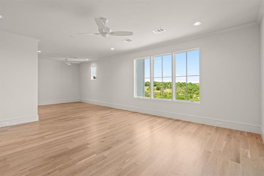 Spacious, unfurnished interior of a new home in , Fort Worth (Image 22).