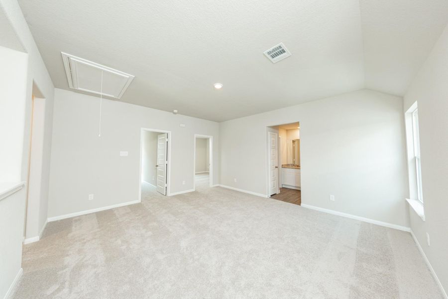Spacious, unfurnished interior of a new home in Cliffstone Hills, Conroe (Image 15). Spacious, unfurnished interior of a new home in Cliffstone Hills, Conroe (Image 15).