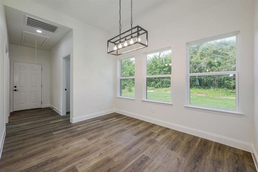 Spacious, unfurnished interior of a new home in , Terrell (Image 33).