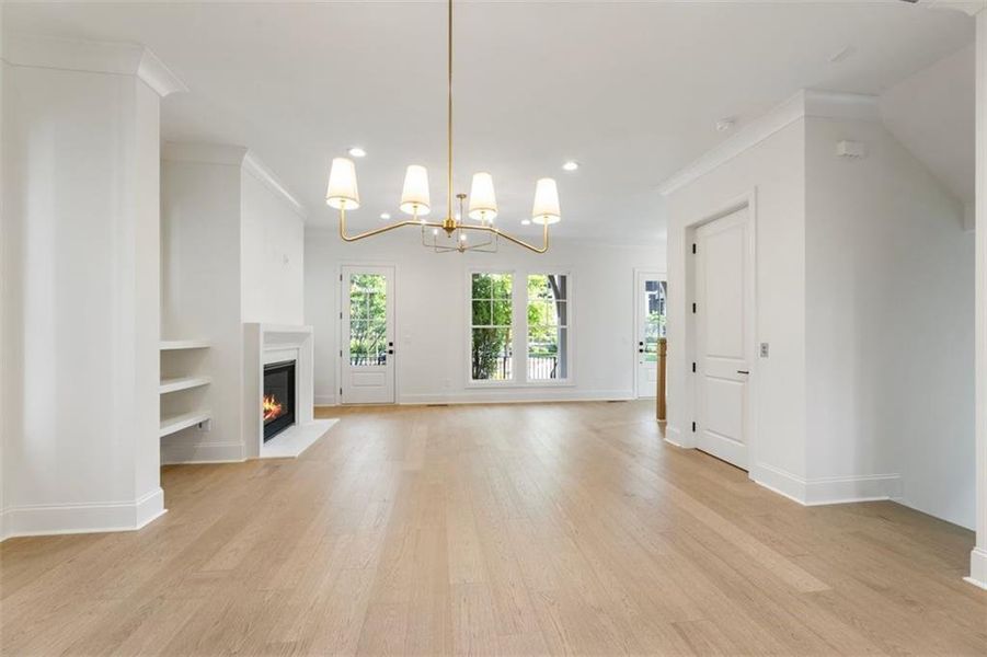 Spacious, unfurnished interior of a new home in , Alpharetta (Image 22).