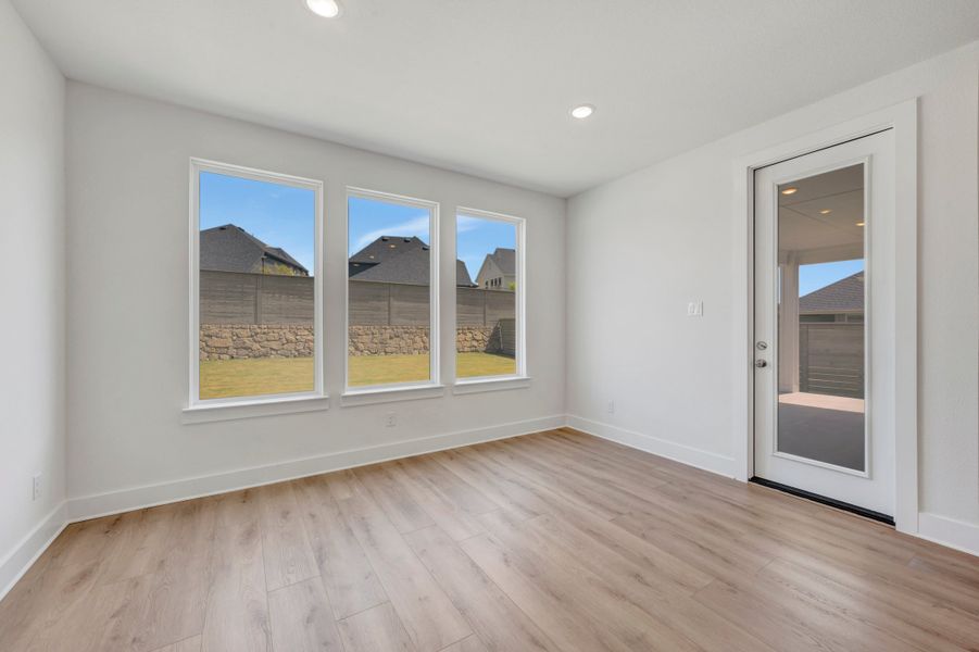 Spacious, unfurnished interior of a new home in Treeline, Justin (Image 27). Spacious, unfurnished interior of a new home in Treeline, Justin (Image 27).
