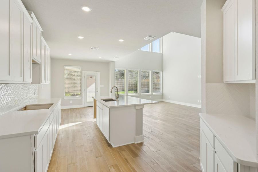 Photo is not of the actual home but is an inspirational photo of builder’s model home and may depict options, furnishings, and/or decorator features that are not included. Photo is not of the actual home but is an inspirational photo of builder’s model home and may depict options, furnishings, and/or decorator features that are not included.