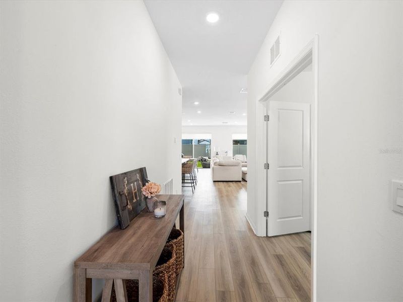 Furnished interior view inside a new home in , Land O' Lakes (Image 26).