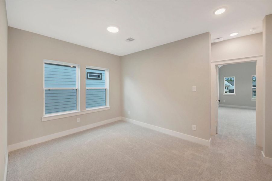 Spacious, unfurnished interior of a new home in Two Step Farm - Cottages Row Collection, Montgomery (Image 15). Spacious, unfurnished interior of a new home in Two Step Farm - Cottages Row Collection, Montgomery (Image 15).