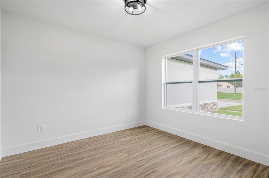Spacious, unfurnished interior of a new home in , Deltona (Image 39).