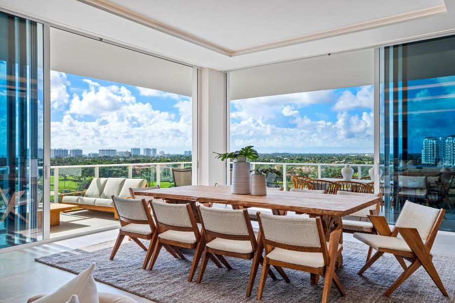 DINING TO WRAPAROUND BALCONY VIEW