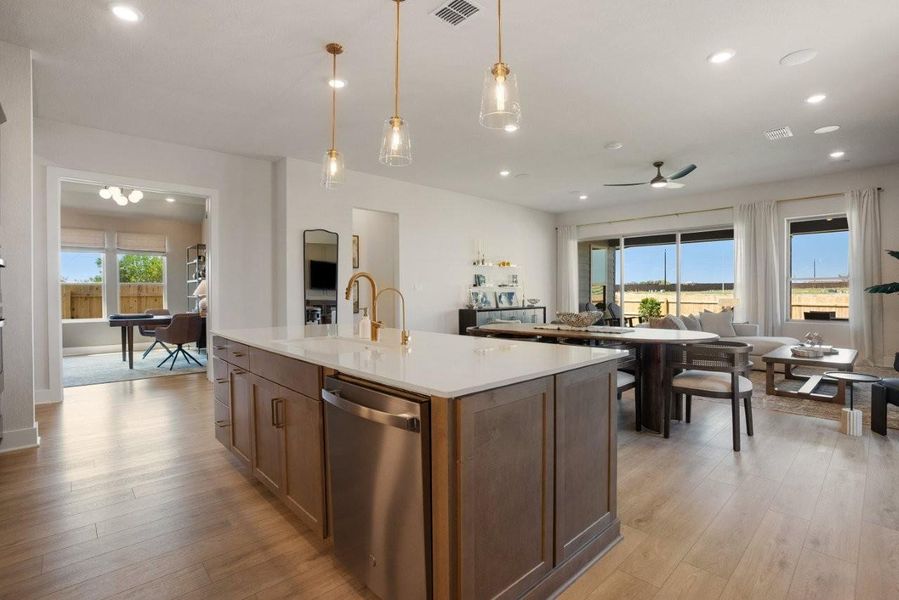 Representative images and renderings are for illustrative purposes. Actual structural options and design finishes of home may vary. Representative images and renderings are for illustrative purposes. Actual structural options and design finishes of home may vary.