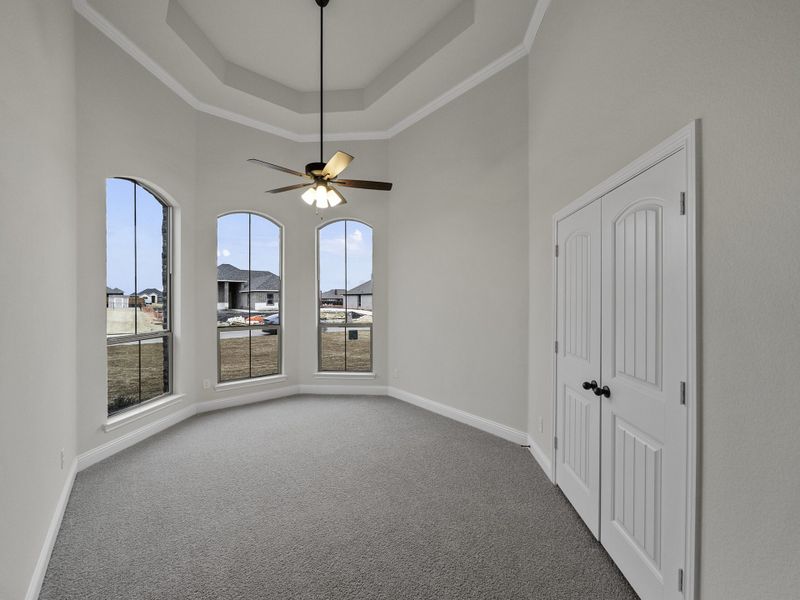 Representative unfurnished interior of a home built from the Jude by Robbie Hale Homes in High Meadows Estates, Nevada (Image 29).