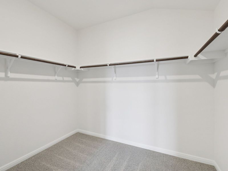 Spacious, unfurnished interior of a new home in Creekfall, Burnet (Image 10).