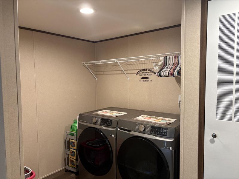 Close-up of interior finishes inside a home in , Cottageville (Image 18).