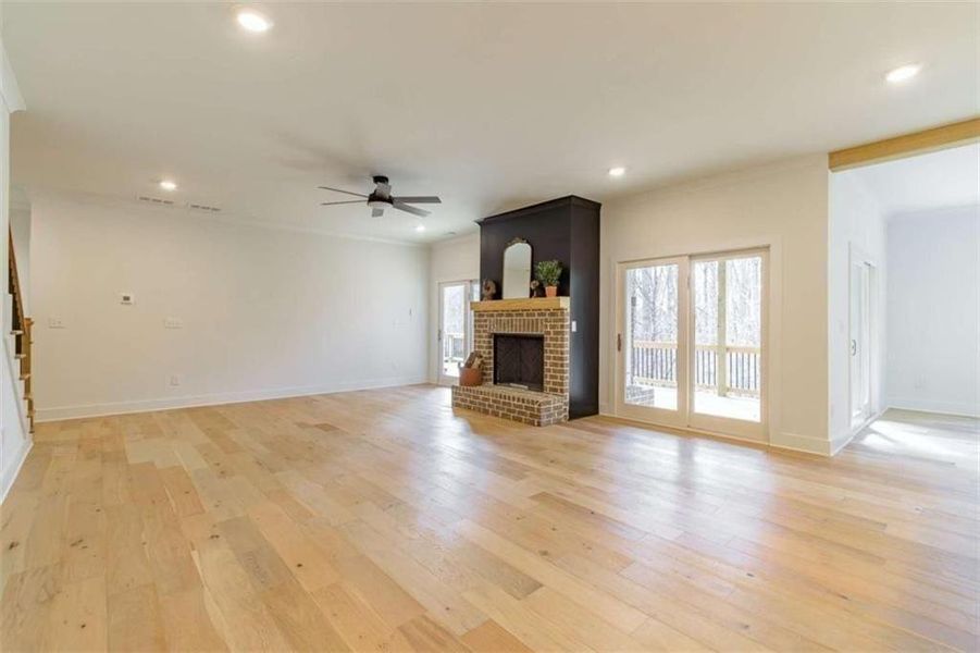 Spacious, unfurnished interior of a new home in , Gainesville (Image 46).