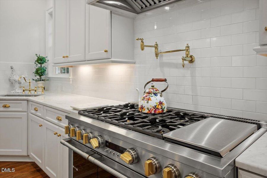 63-1713 Oberlin Rd [2473303]2_29