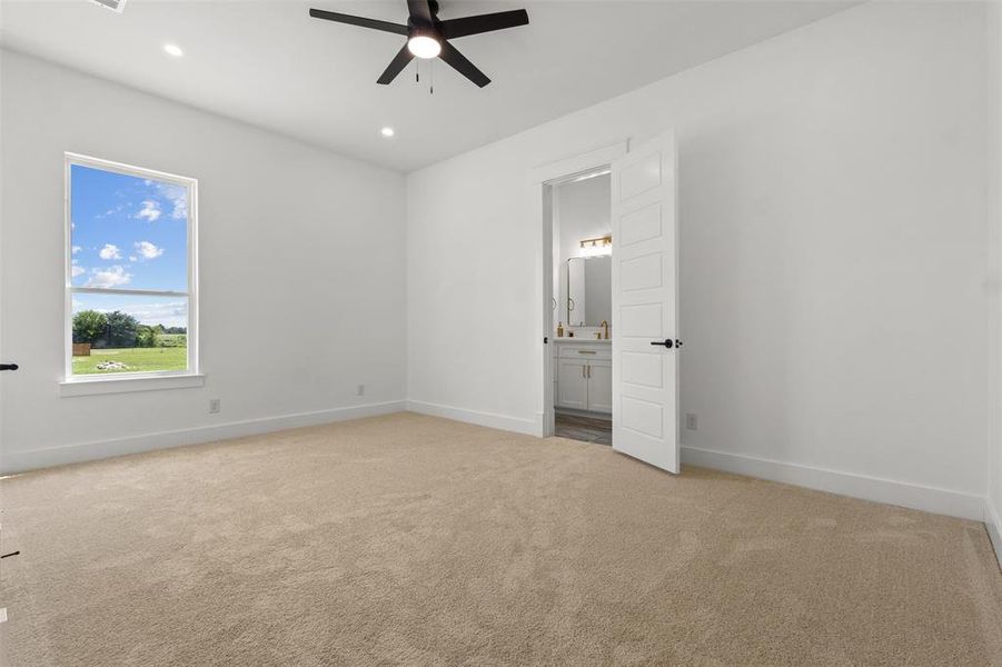 Spacious, unfurnished interior of a new home in , Greenville (Image 22).