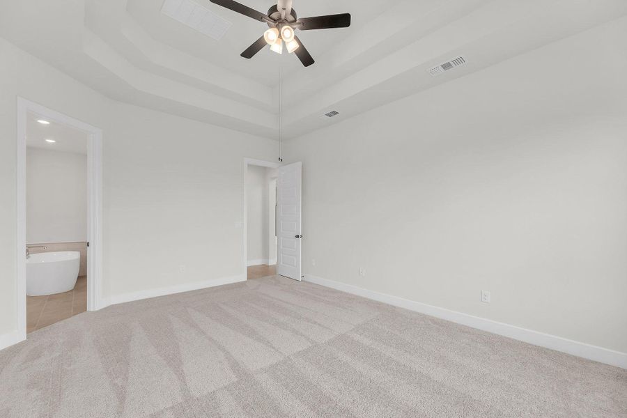 Spacious, unfurnished interior of a new home in Santa Rita Ranch, Liberty Hill (Image 38). Spacious, unfurnished interior of a new home in Santa Rita Ranch, Liberty Hill (Image 38).