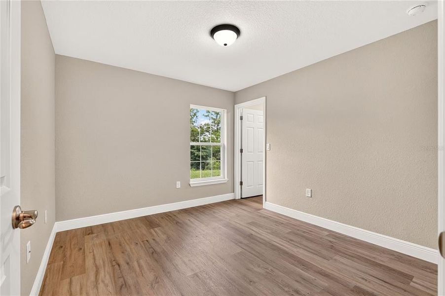 Spacious, unfurnished interior of a new home in , Dunnellon (Image 45).