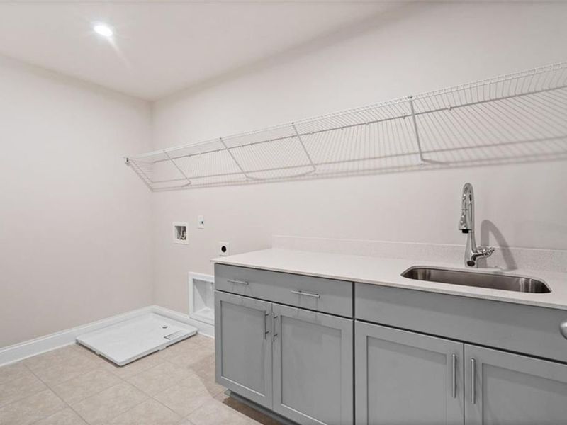 Image 44 of a home in Wehunt Meadows.