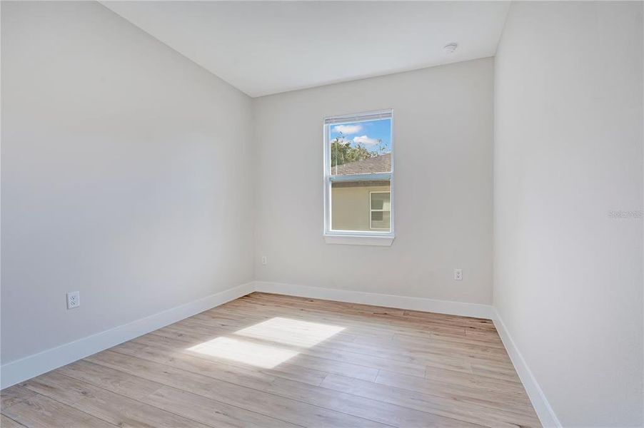 Spacious, unfurnished interior of a new home in , Apopka (Image 29).