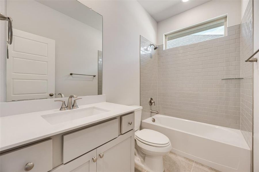 Furnished interior view inside a new home in Spiritas Ranch, Little Elm (Image 10). Furnished interior view inside a new home in Spiritas Ranch, Little Elm (Image 10).