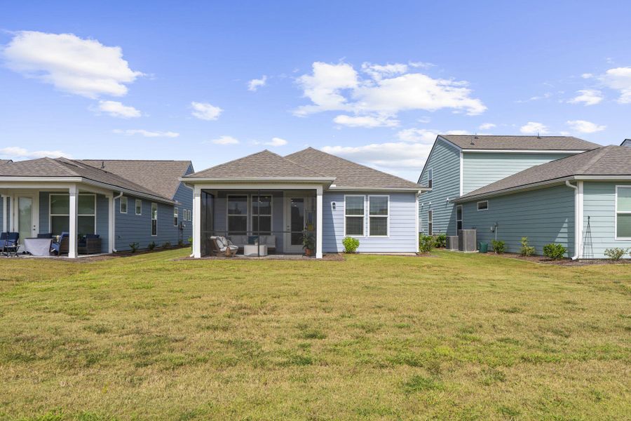 Exterior details and patio area of a home in , Summerville (Image 26).