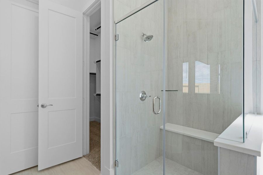 Furnished interior view inside a new home in Beacon Point, Texas City (Image 11).