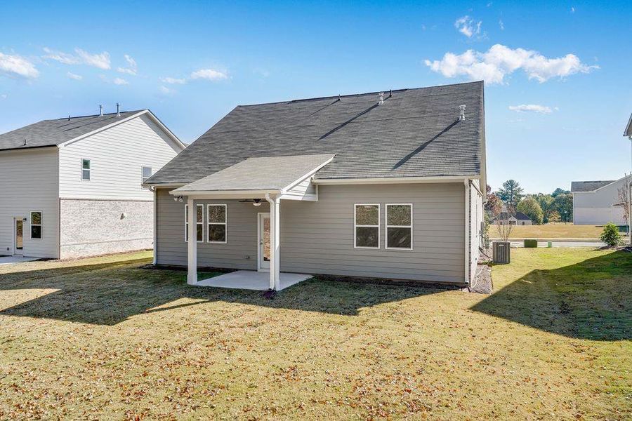 Exterior details and patio area of a home in Windance Lake, Loganville (Image 3).