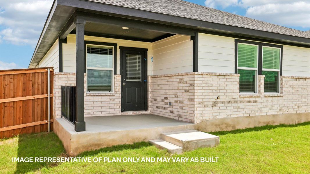 Exterior details and patio area of a home in Thunder Rock, Marble Falls (Image 26).