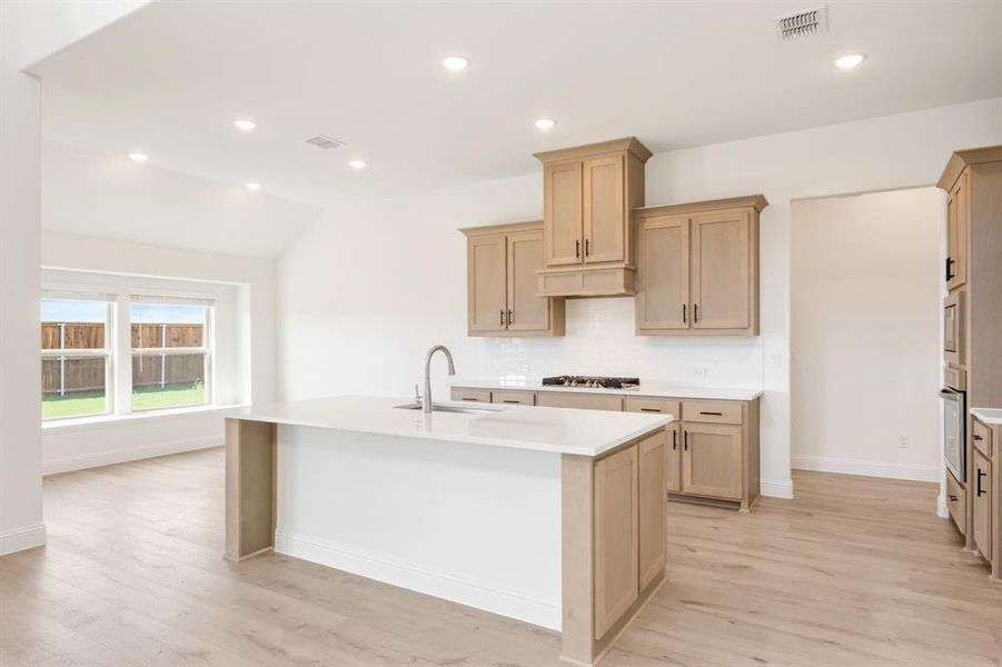 Furnished interior view inside a new home in Terracina, Rockwall (Image 11). Furnished interior view inside a new home in Terracina, Rockwall (Image 11).