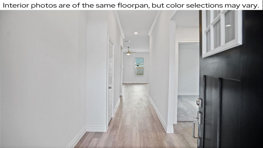 Furnished interior view inside a new home in Grand Oaks Reserve, Cleveland (Image 18). Furnished interior view inside a new home in Grand Oaks Reserve, Cleveland (Image 18).