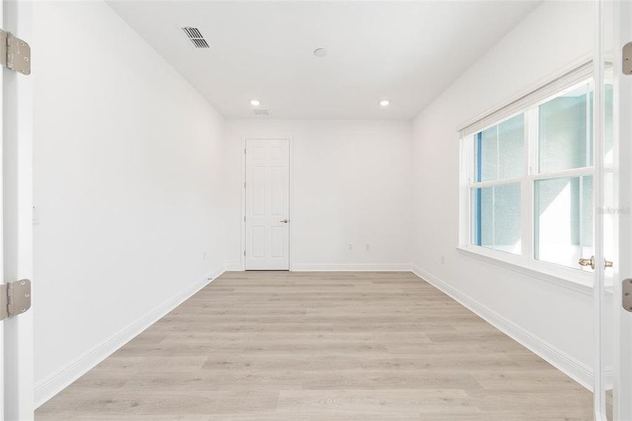 Spacious, unfurnished interior of a new home in , Ocala (Image 35). Spacious, unfurnished interior of a new home in , Ocala (Image 35).