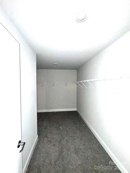 Spacious, unfurnished interior of a new home in , Gastonia (Image 12).