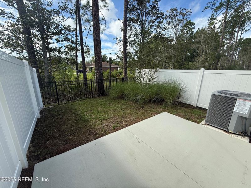 Image 29 of a home in Hansen Creek.