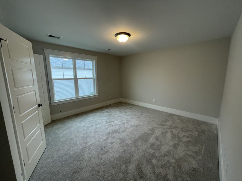 Spacious, unfurnished interior of a new home in The Sanctuary at Sunset Beach, Sunset Beach (Image 21).