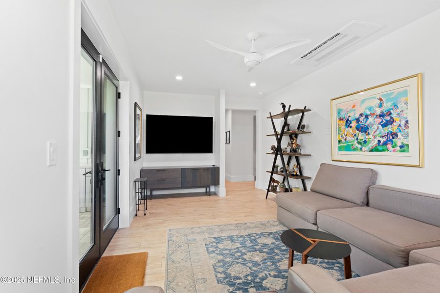 Furnished interior view inside a new home in , Ponte Vedra Beach (Image 18).