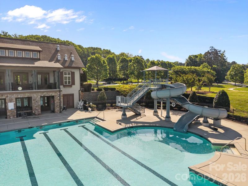 Community amenities in Olmsted, Huntersville (Image 45).