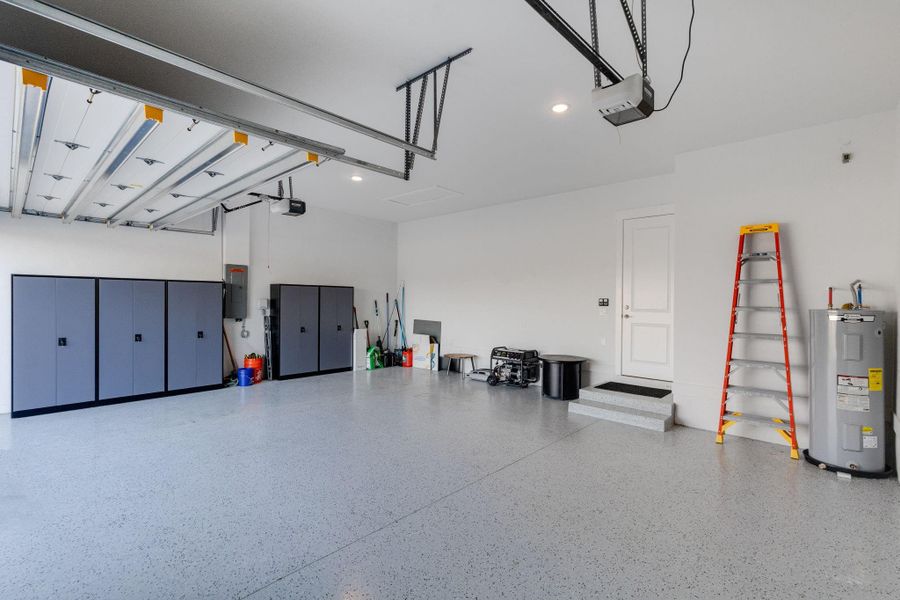 Exterior details and patio area of a home in , Cape Coral (Image 23). Exterior details and patio area of a home in , Cape Coral (Image 23).