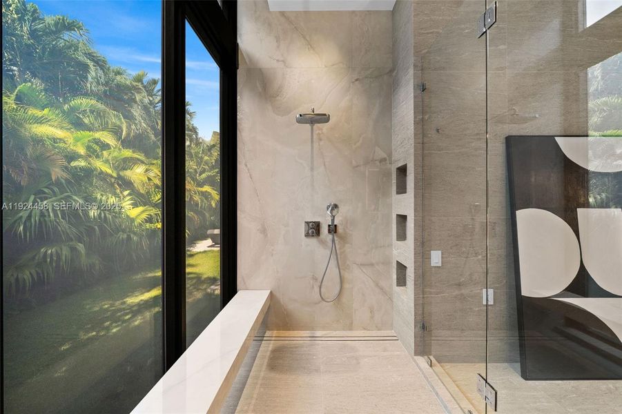 Image 31 of a home in .