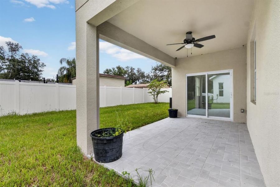 Exterior details and patio area of a home in , Thonotosassa (Image 4). Exterior details and patio area of a home in , Thonotosassa (Image 4).