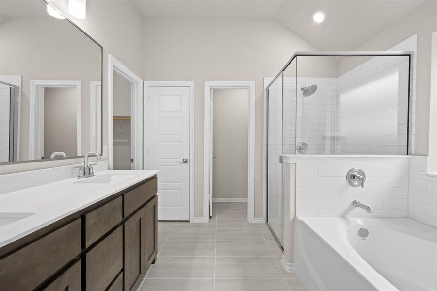 DFW-Waterford Park-Concept 1790-2325 Shamrock Lane-Primary Suite -Risewell Homes-3 DFW-Waterford Park-Concept 1790-2325 Shamrock Lane-Primary Suite -Risewell Homes-3