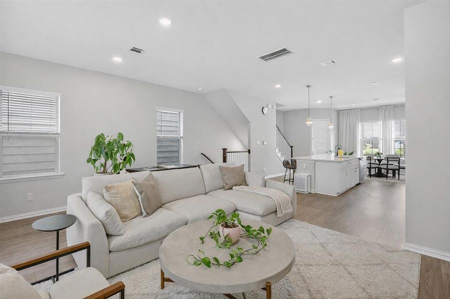 Furnished interior view inside a new home in , Dallas (Image 16).