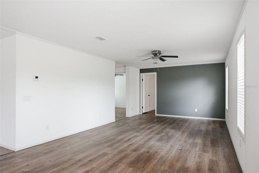 Spacious, unfurnished interior of a new home in , Weeki Wachee (Image 41).