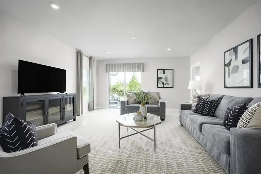 Furnished interior view inside a new home in Touchstone, Lakeland (Image 7).