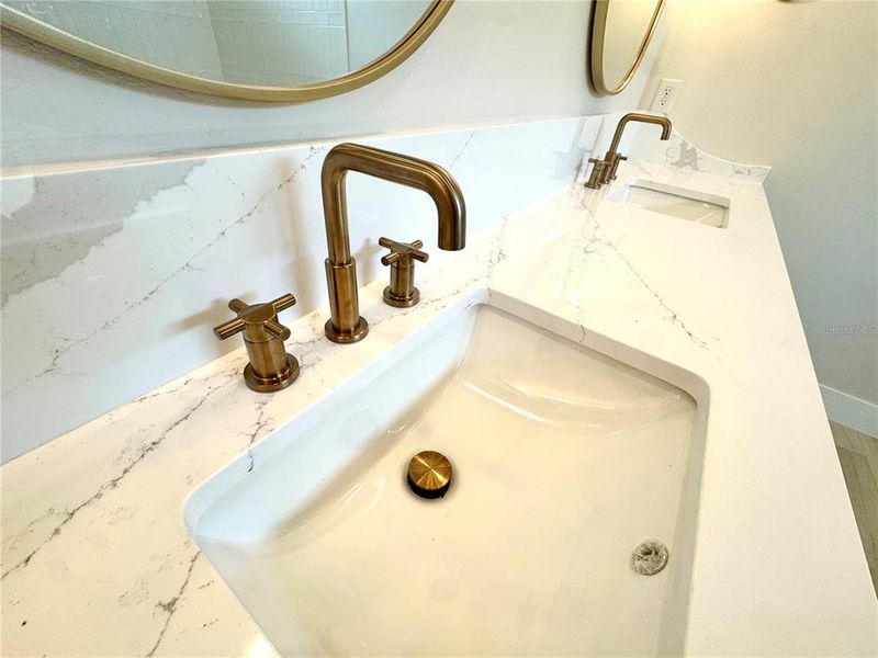 Dual Sinks w/ Delta Faucets
