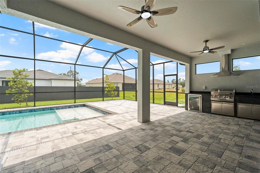 Exterior details and patio area of a home in , Cape Coral (Image 4).