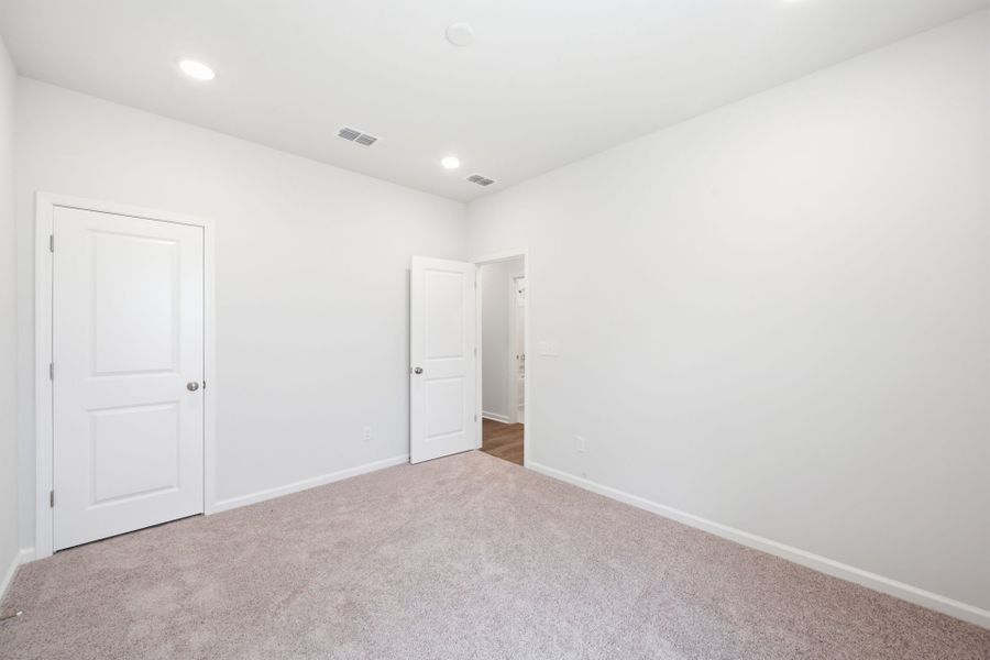 Spacious, unfurnished interior of a new home in Carriage Estates, Lexington (Image 32). Spacious, unfurnished interior of a new home in Carriage Estates, Lexington (Image 32).