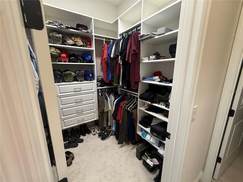 Image 27 of a home in .