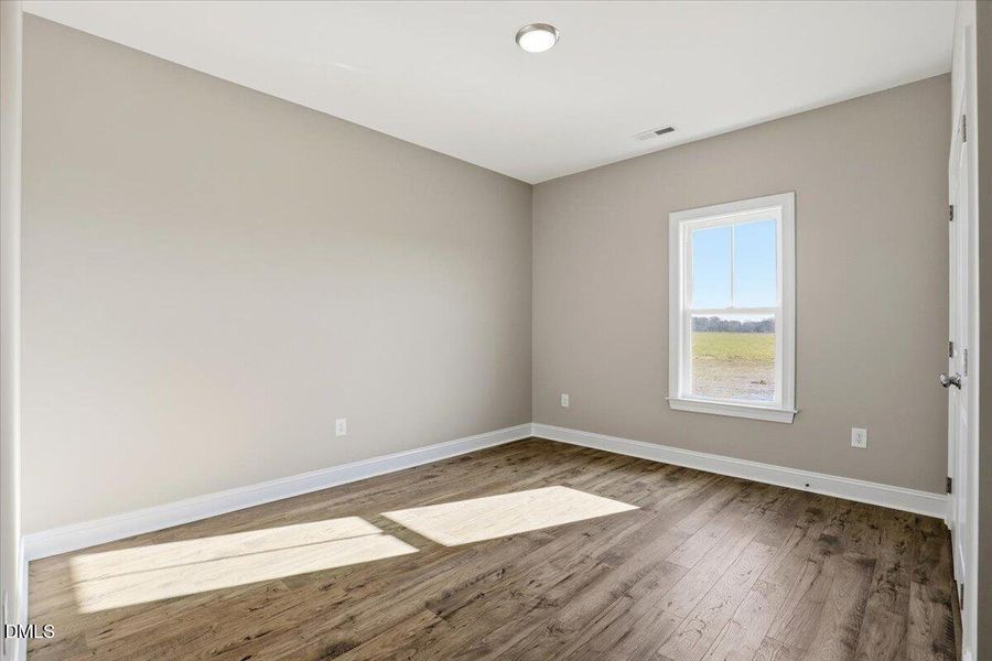 29-604 S Vance St-29