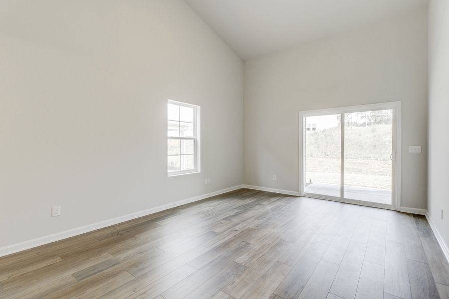 Spacious, unfurnished interior of a new home in Bluefield, Lexington (Image 17). Spacious, unfurnished interior of a new home in Bluefield, Lexington (Image 17).