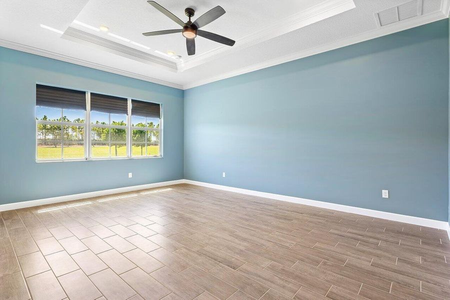Spacious, unfurnished interior of a new home in , Loxahatchee (Image 41).