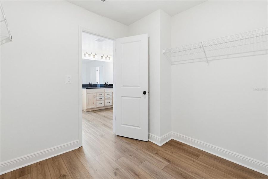 Spacious, unfurnished interior of a new home in , Parrish (Image 47).